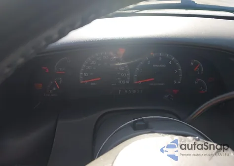 2002 Ford F-150 Lariat/Xl/Xlt из США, поврежденный, VIN 1FTRX18L22NA69219